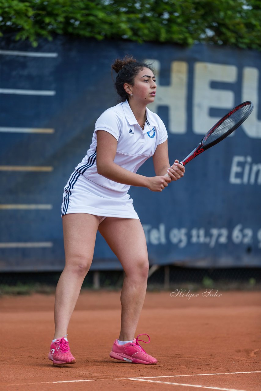 Emma Gevorgyan 121 - RL DTV Hannover2 - TC Blau Weiss Berlin2 : Ergebnis: 5:4